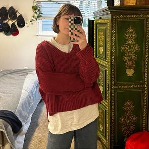 Tradlands Cottage crewneck sweater in jam